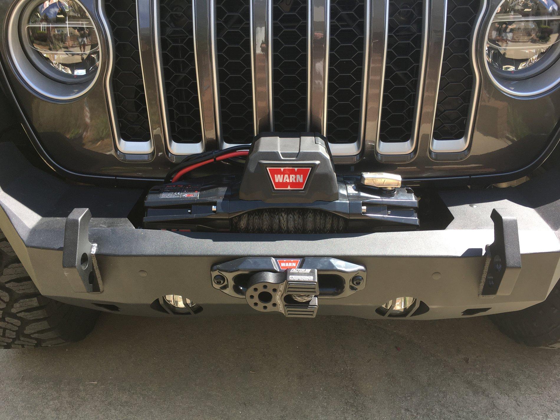 Jeep Gladiator GRANITE CRYSTAL JT Gladiator Club 4E04494F-13FE-4600-B7FA-4377CC06A1AF