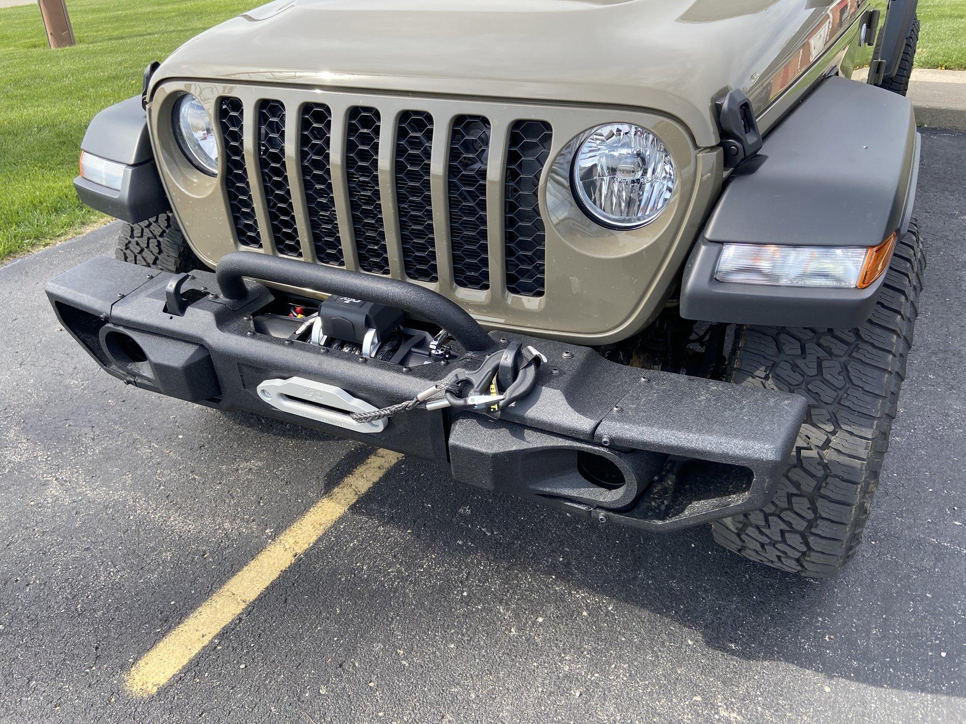 Jeep Gladiator DV8 Front Bumper Question DB03745E-DDEA-4AC7-8FEA-10D6D9B162BF