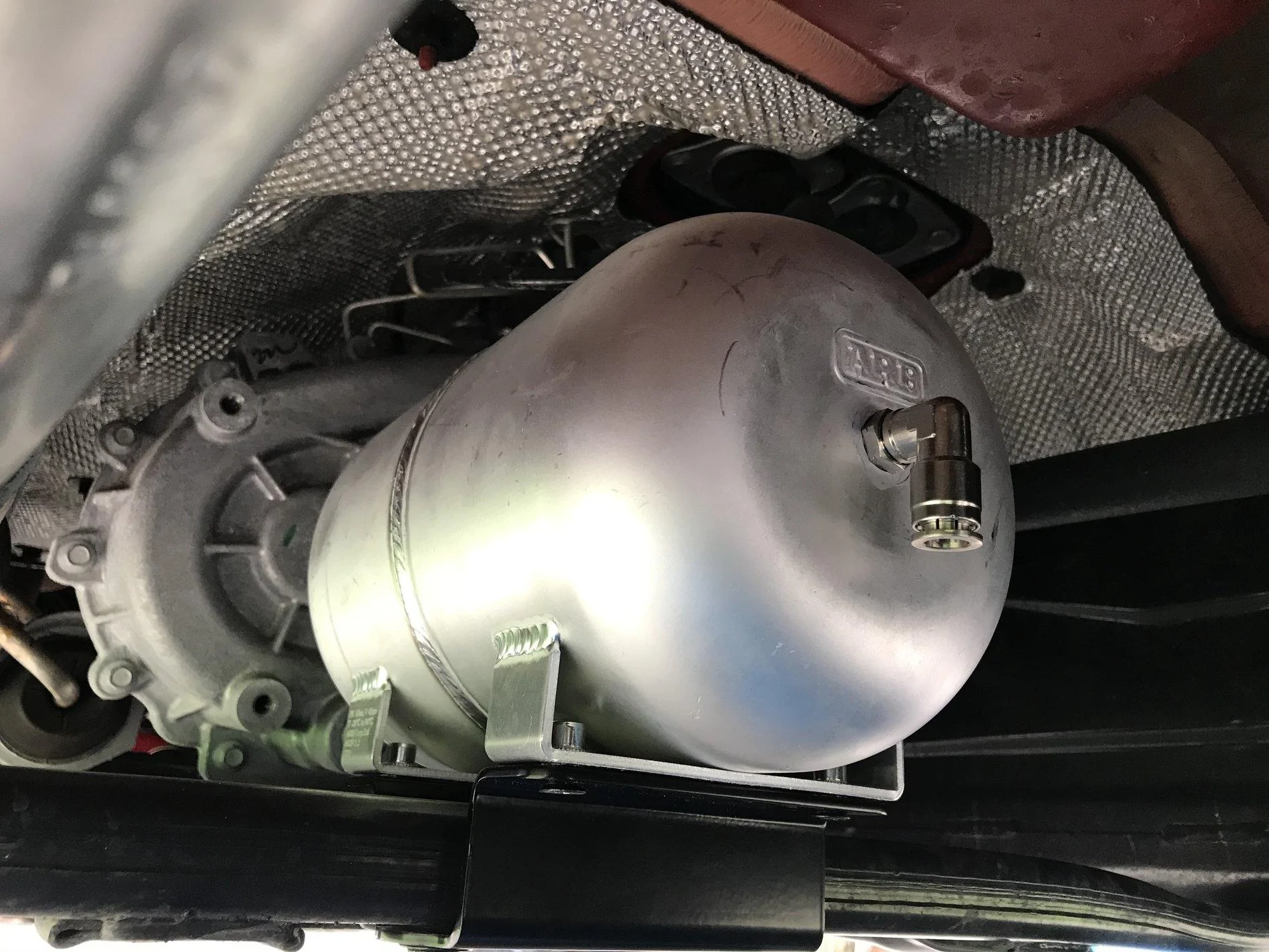 Jeep Gladiator Thinking about on board air compressor ... 6B90391A-FDF1-4F0D-954B-A19D9981A315