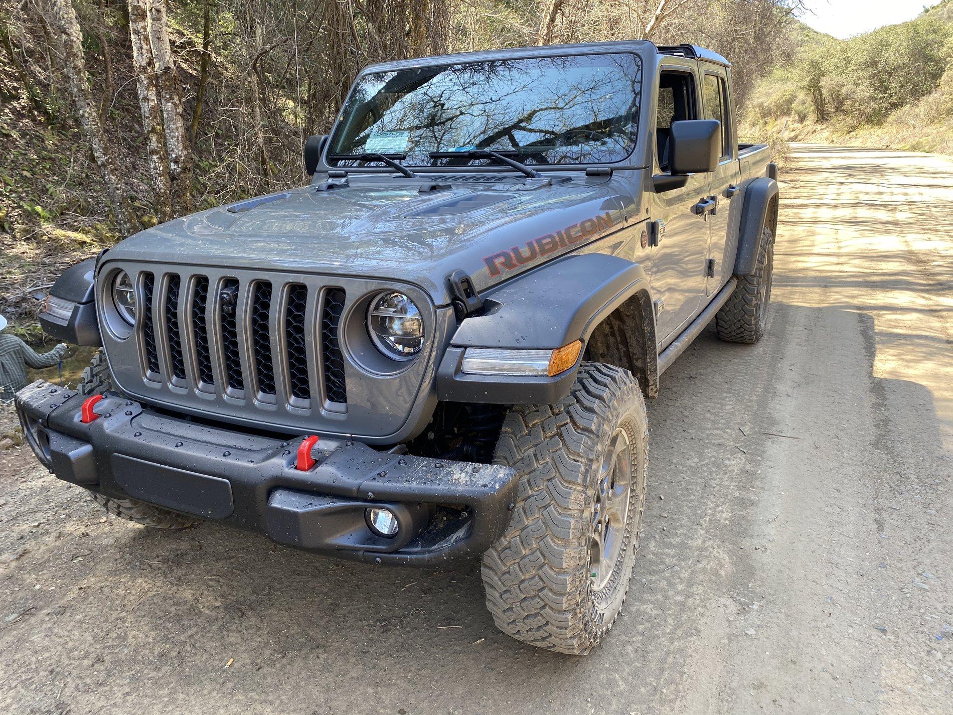 Jeep Gladiator What did you do WITH your Gladiator today? 1EE6646C-6810-4C97-A4BB-C3D830CF8C1A