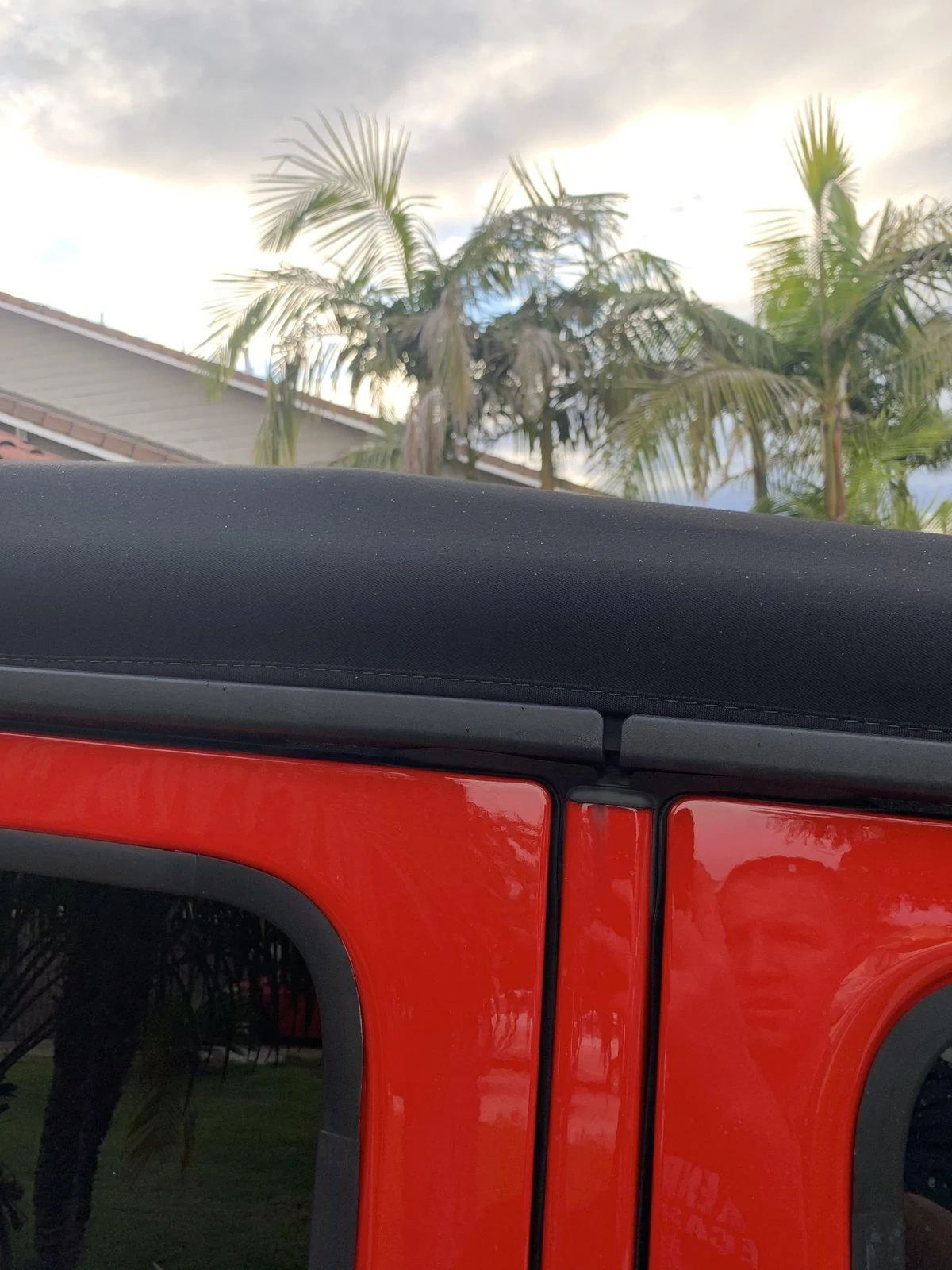 Jeep Gladiator Adjusting softtop? 40E75001-1833-4C70-9923-9BB0D54C28C5