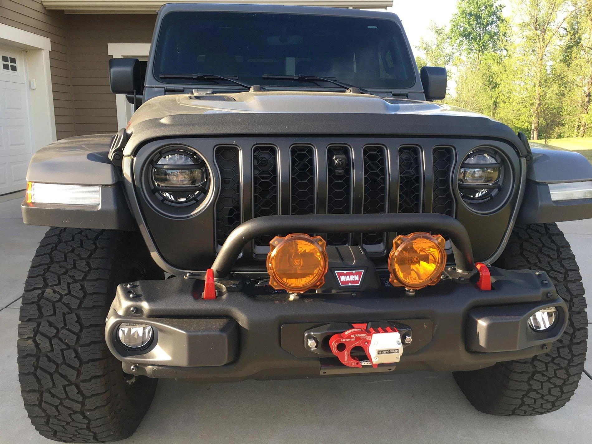 Jeep Gladiator Samson B7C6068C-202C-4626-B12C-40C3B0756360