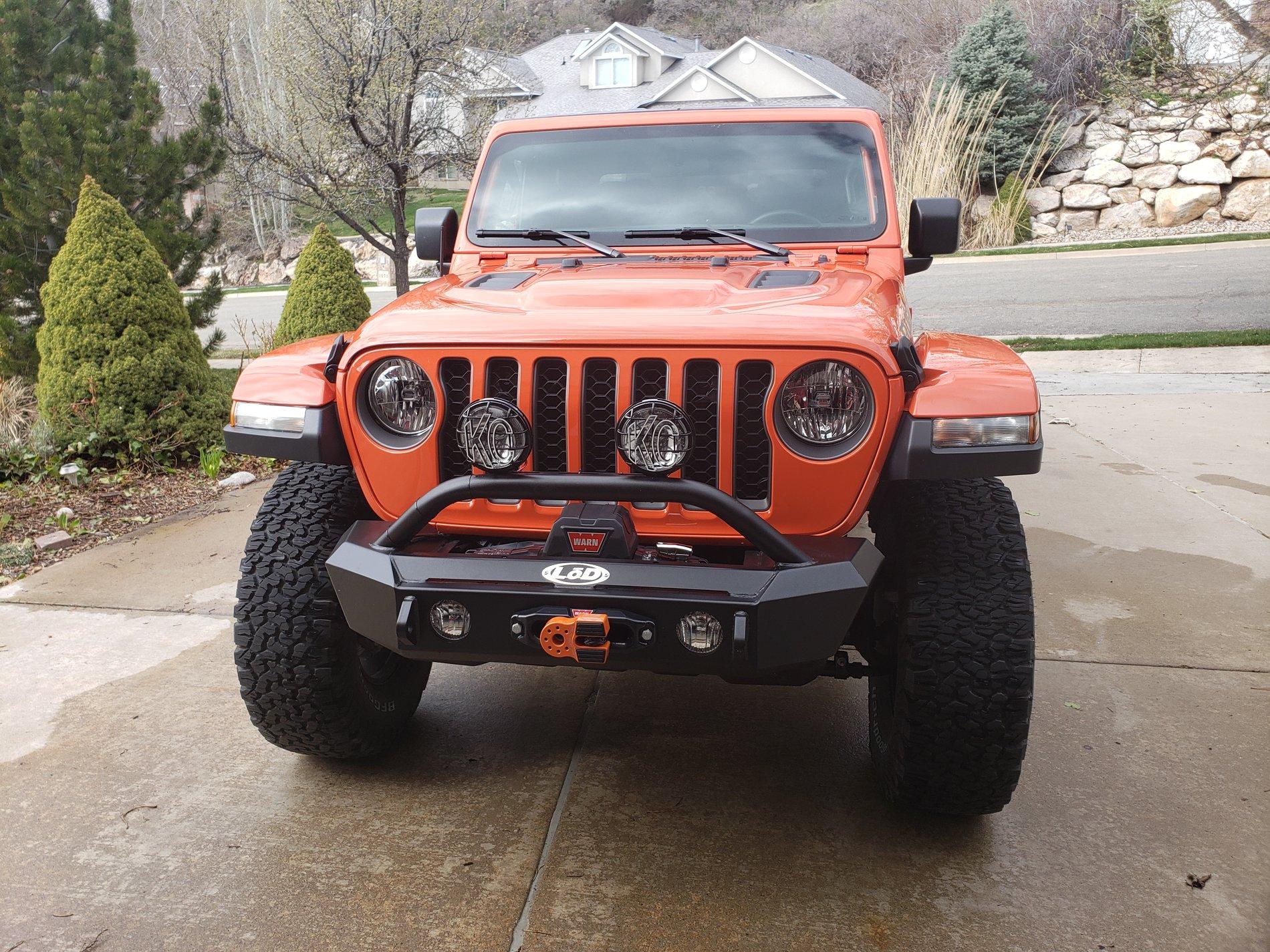 Jeep Gladiator Show me your front bumpers!! 20200401_154211