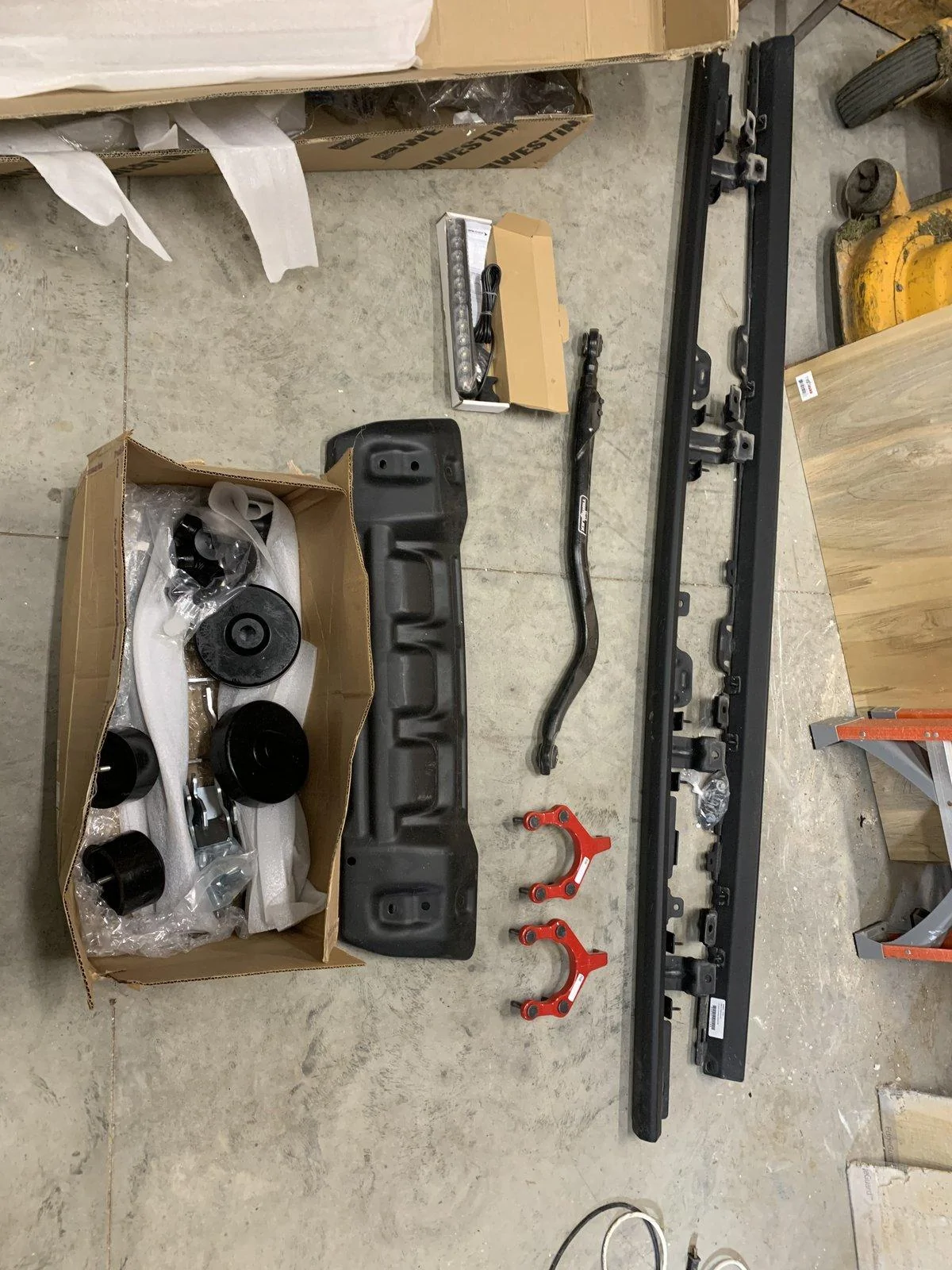 Jeep Gladiator FS: Misc items (sliders,skid plate, Teraflex trackbar, Daystar lift, etc 53F5CD90-157F-4FF4-BF47-3C93D7F58DB6