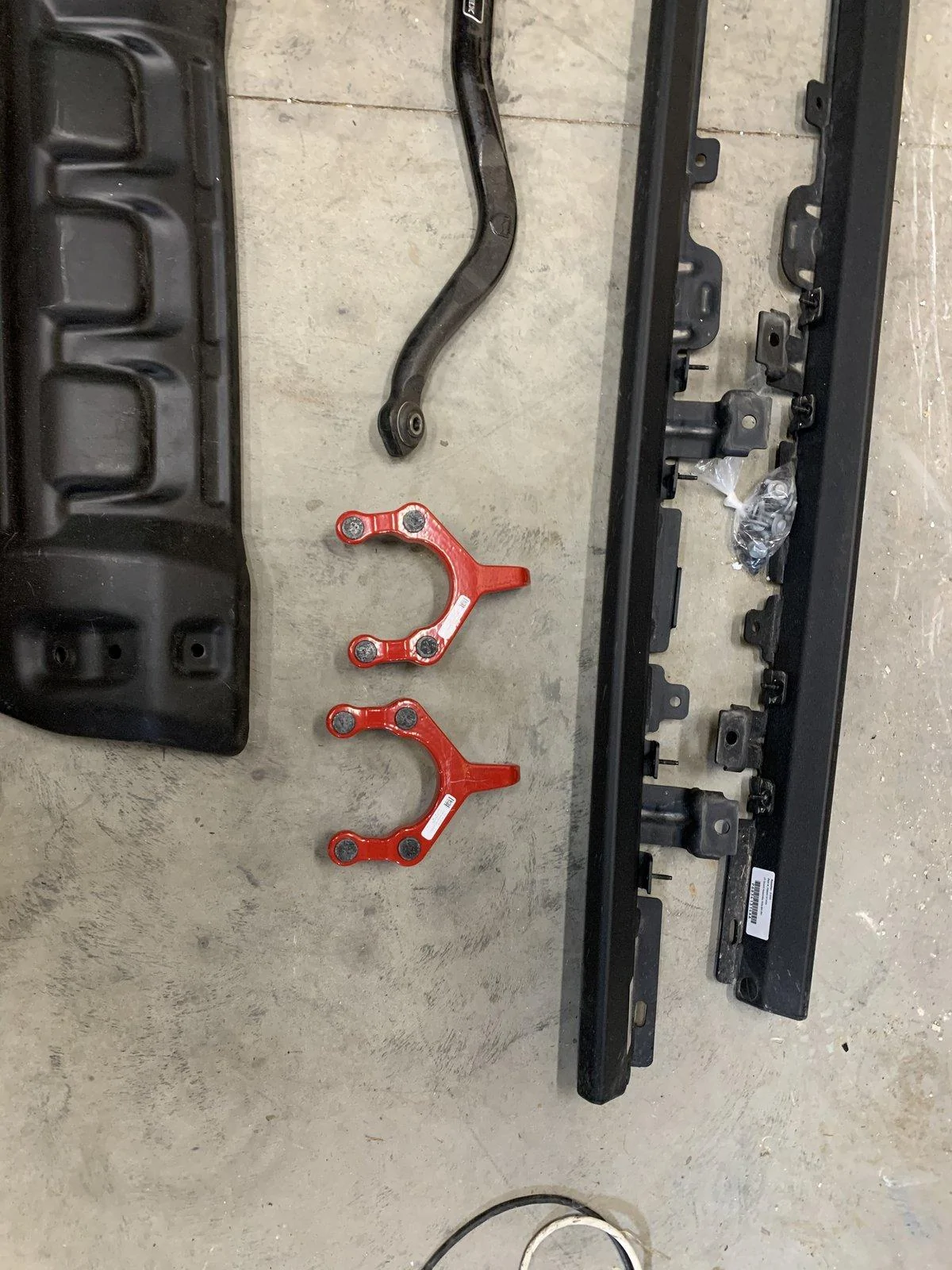Jeep Gladiator FS: Misc items (sliders,skid plate, Teraflex trackbar, Daystar lift, etc A511F978-83B7-40B8-9B4C-A188F71D058D