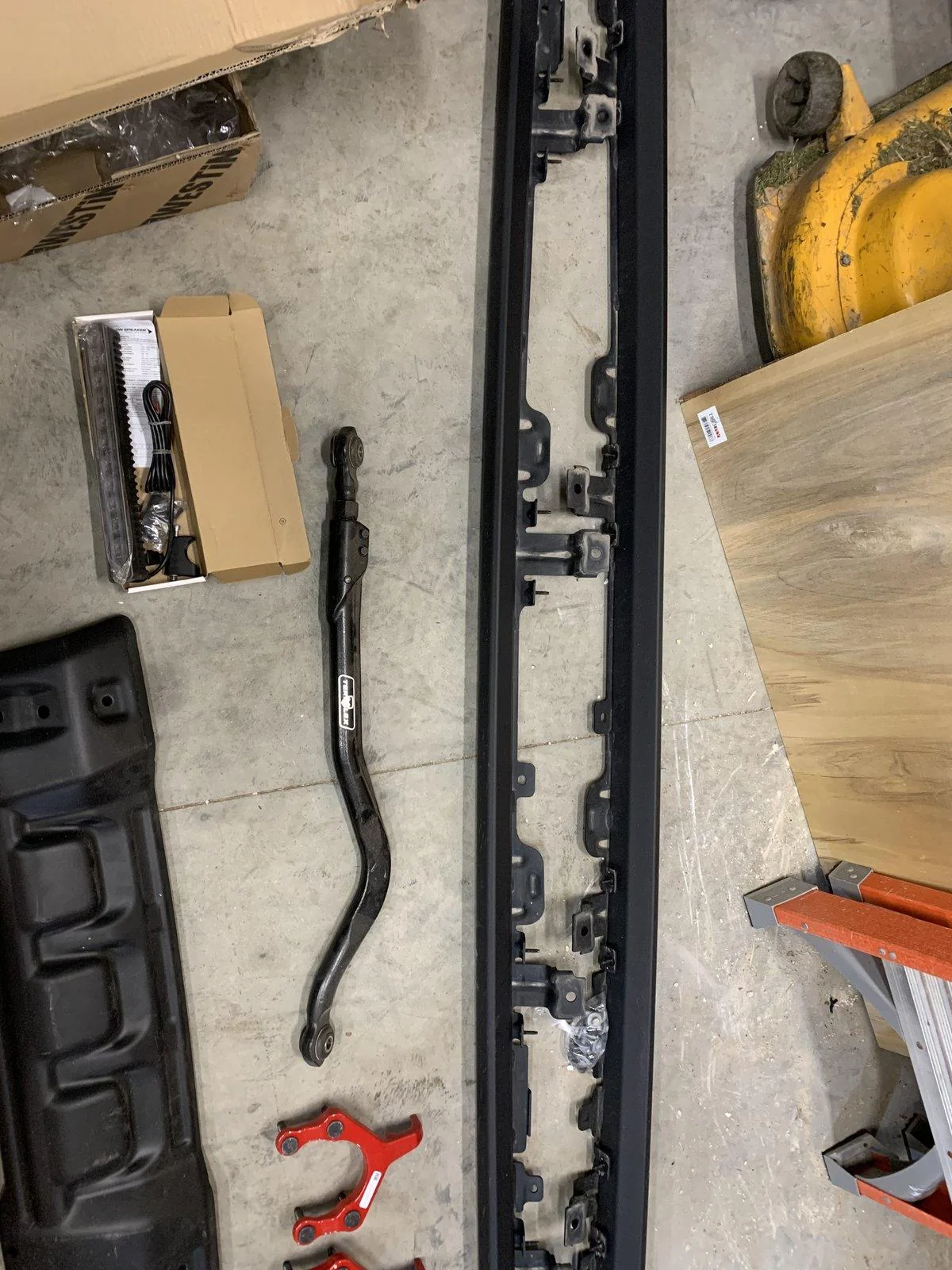 Jeep Gladiator FS: Misc items (sliders,skid plate, Teraflex trackbar, Daystar lift, etc B8DB7E84-F5D4-4553-9386-DE9B115B5416