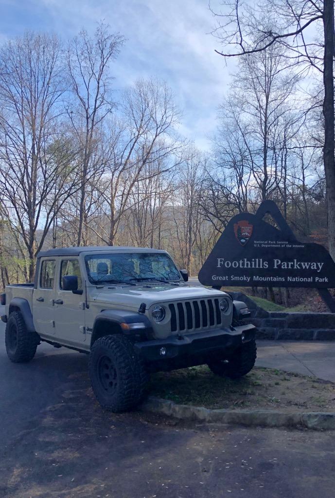 Jeep Gladiator -- 2020+ Gladiator Picture Game -- IMG_3262