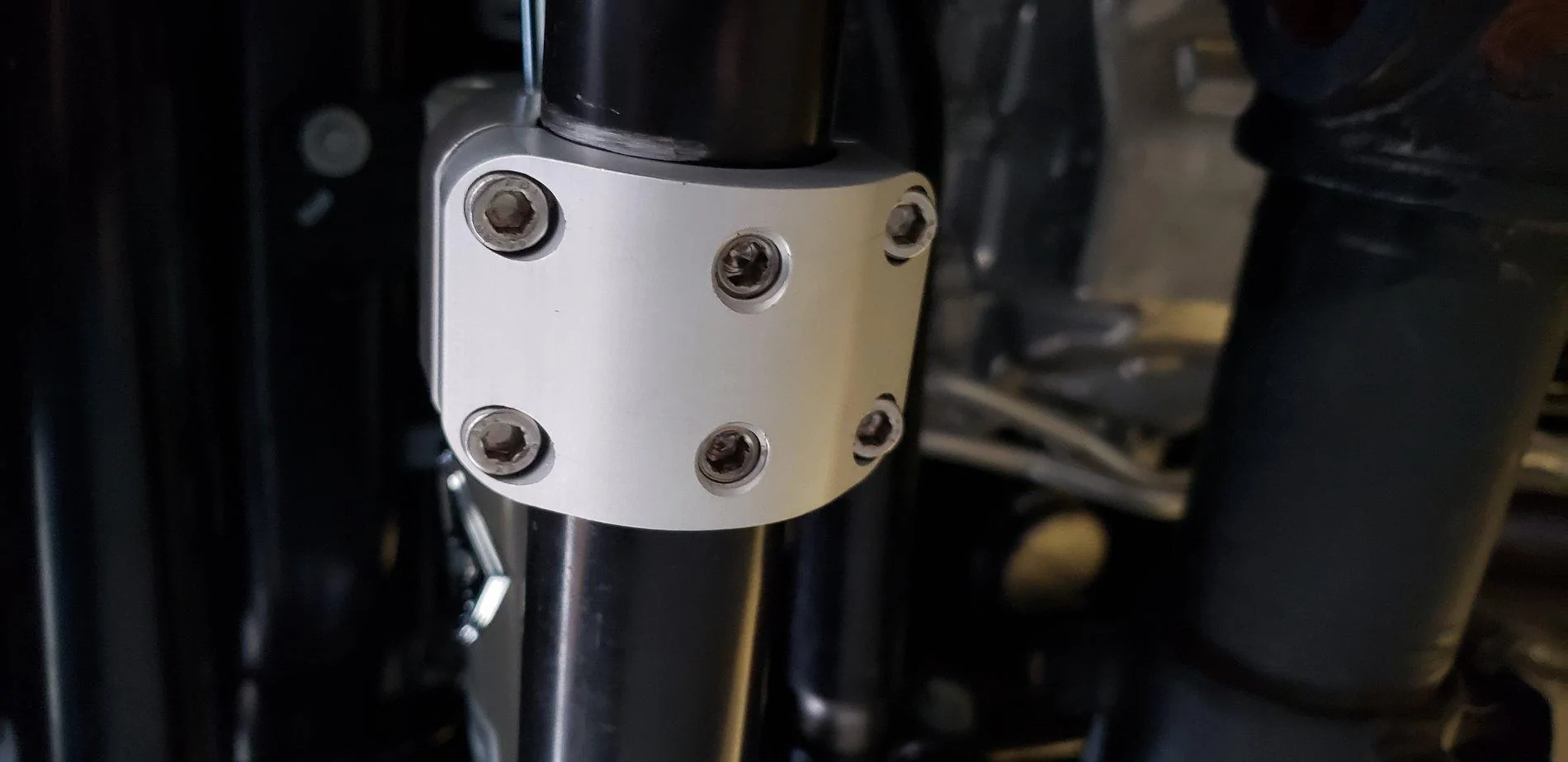 Jeep Gladiator Falcon Nexus 2.2 Steering Stabilizer (JK version fits!) 05BAD9E5-2287-48EA-A68B-532949D7A956