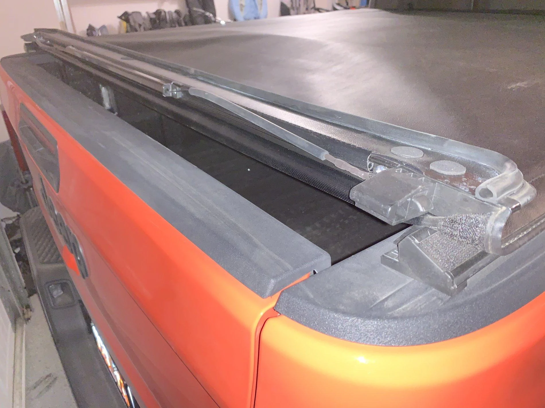Jeep Gladiator Roll it or Fold it?? (Tonneau Covers) 06685E38-C9C2-4397-81D5-BCBD25F6C7DA