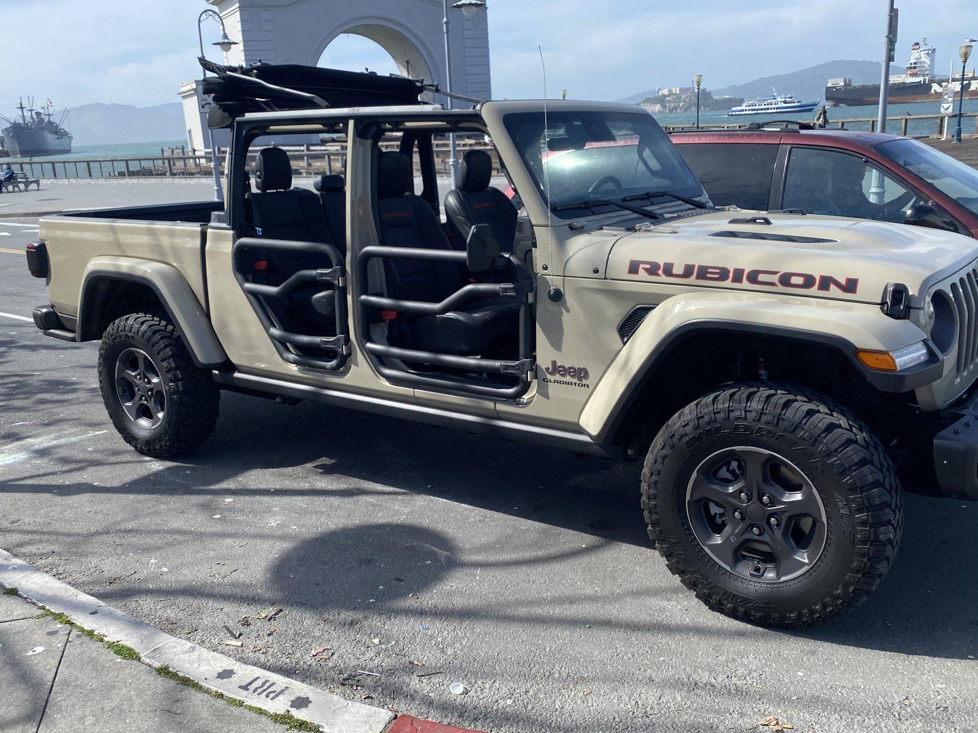 Jeep Gladiator GOBI Gladiator JT Club 31C104CD-55C1-4970-9A20-D11BCC8C7932