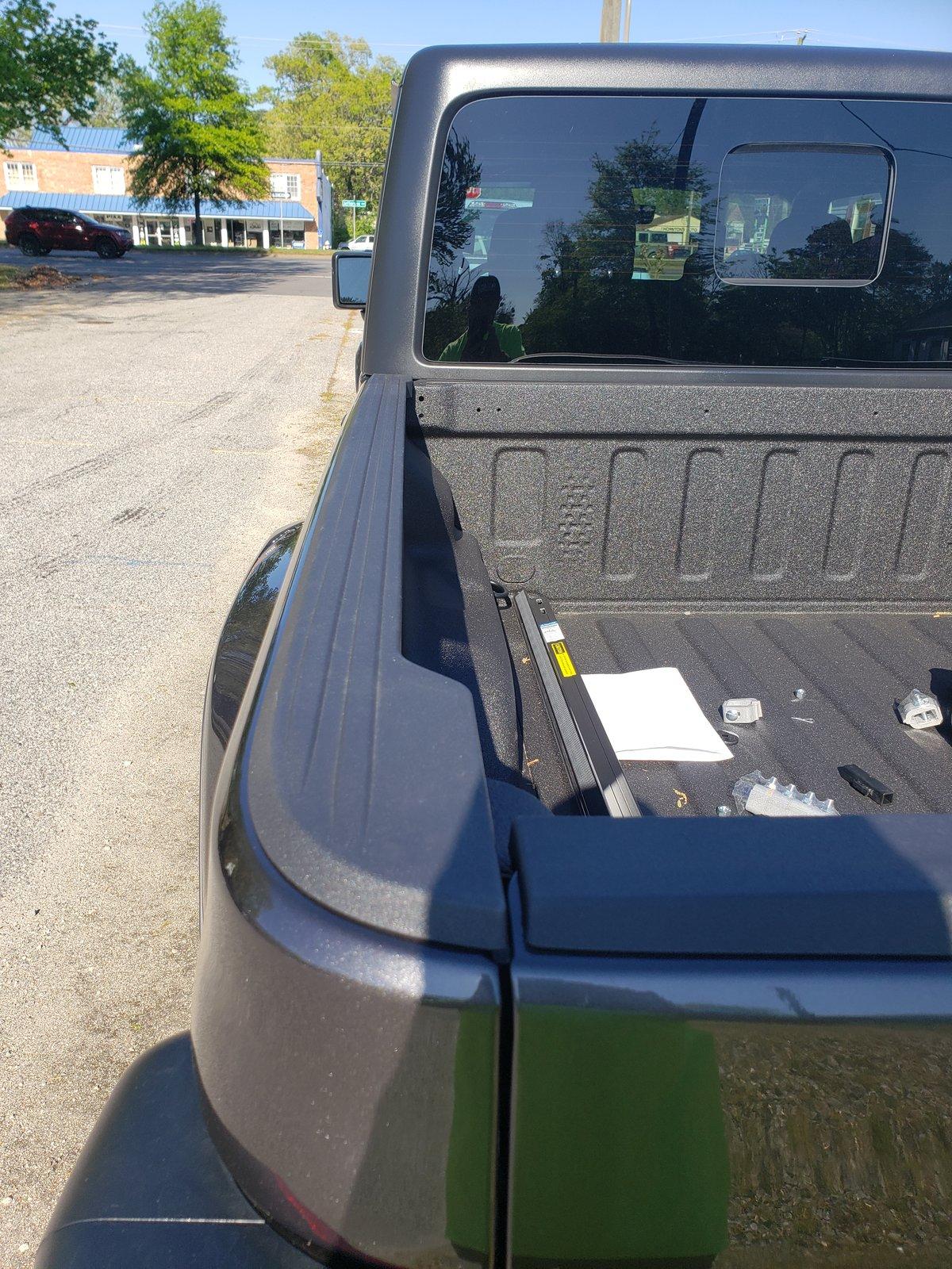 Jeep Gladiator Bed cover on the cheap! (From Chevy Colorado) 20200415_165206