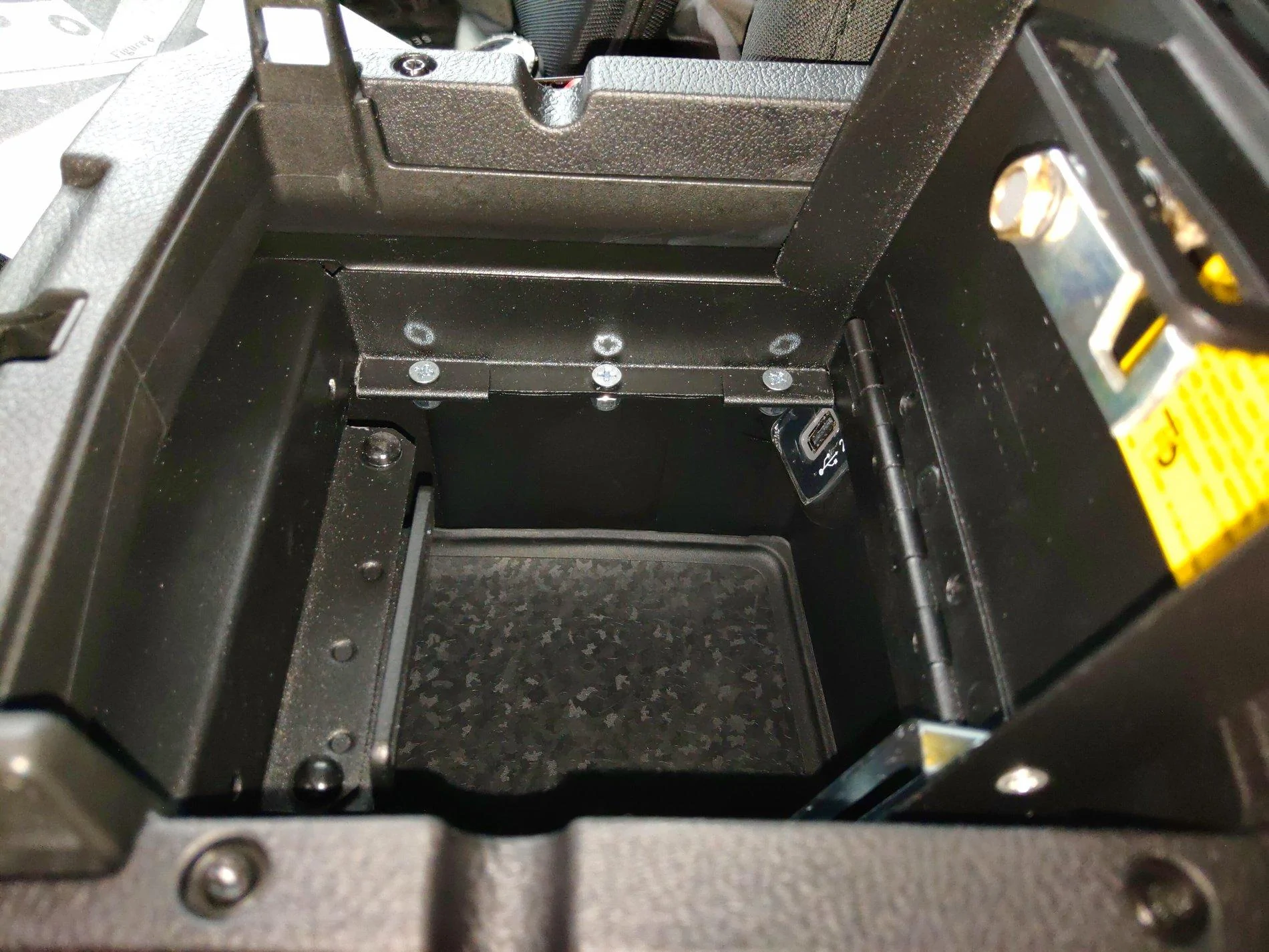 Jeep Gladiator Installed Tuffy Security Console Insert IMG_20200416_191008