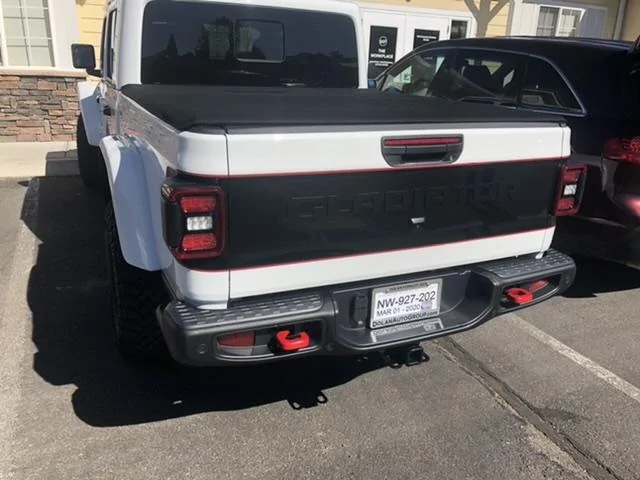 Jeep Gladiator 2020 White Rubicon Build 04D2BBB4-06F2-4882-9A05-523BD9280BC4