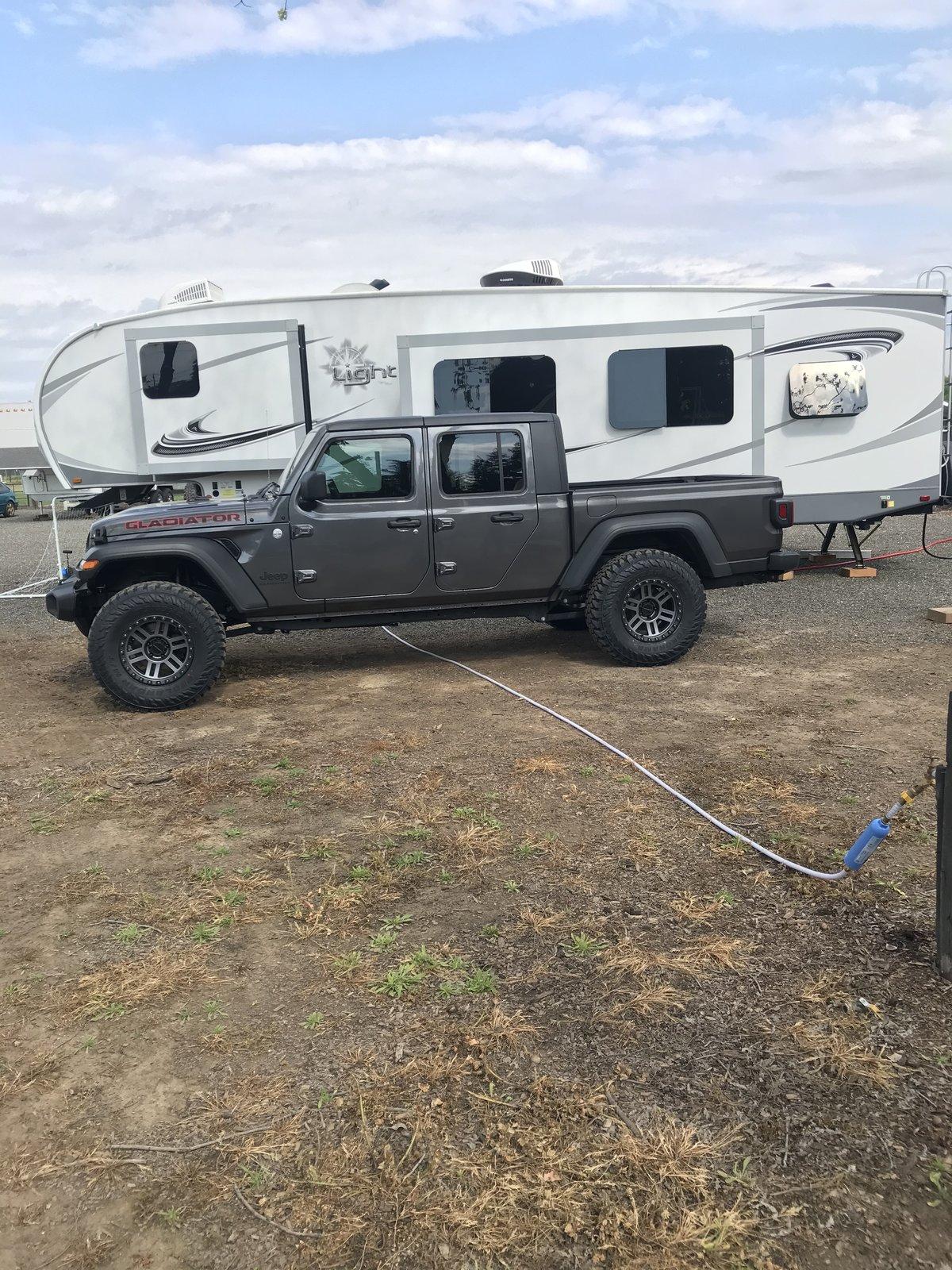 Jeep Gladiator Took Delivery of Your JT? Sign in Here! 2932F8EF-1E29-4688-86E6-B5C024CF5C98
