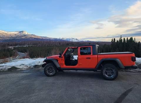 Jeep Gladiator PUNK'N Gladiator JT Club received_545273392845145