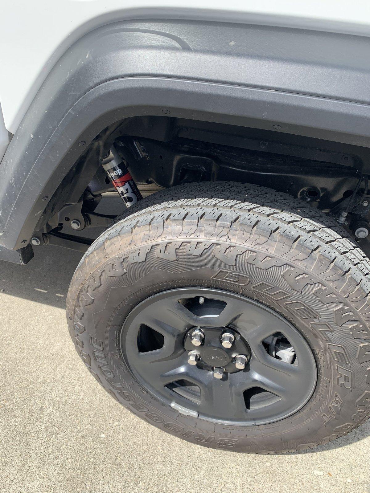 Jeep Gladiator Bunchahoopla White Sport Build 1DE361D1-6F1F-4856-B2DD-2947EE05A025