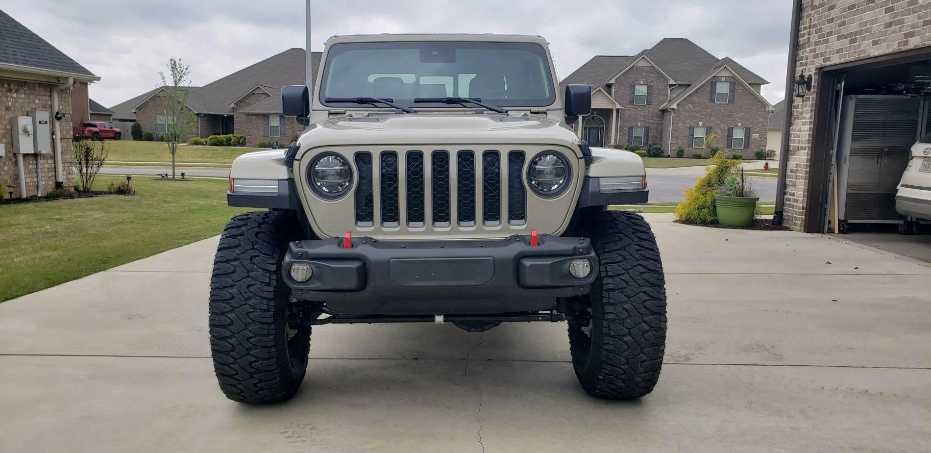 Jeep Gladiator GOBI Gladiator JT Club 789A3E12-35AD-4267-B786-5A755E39B3D0