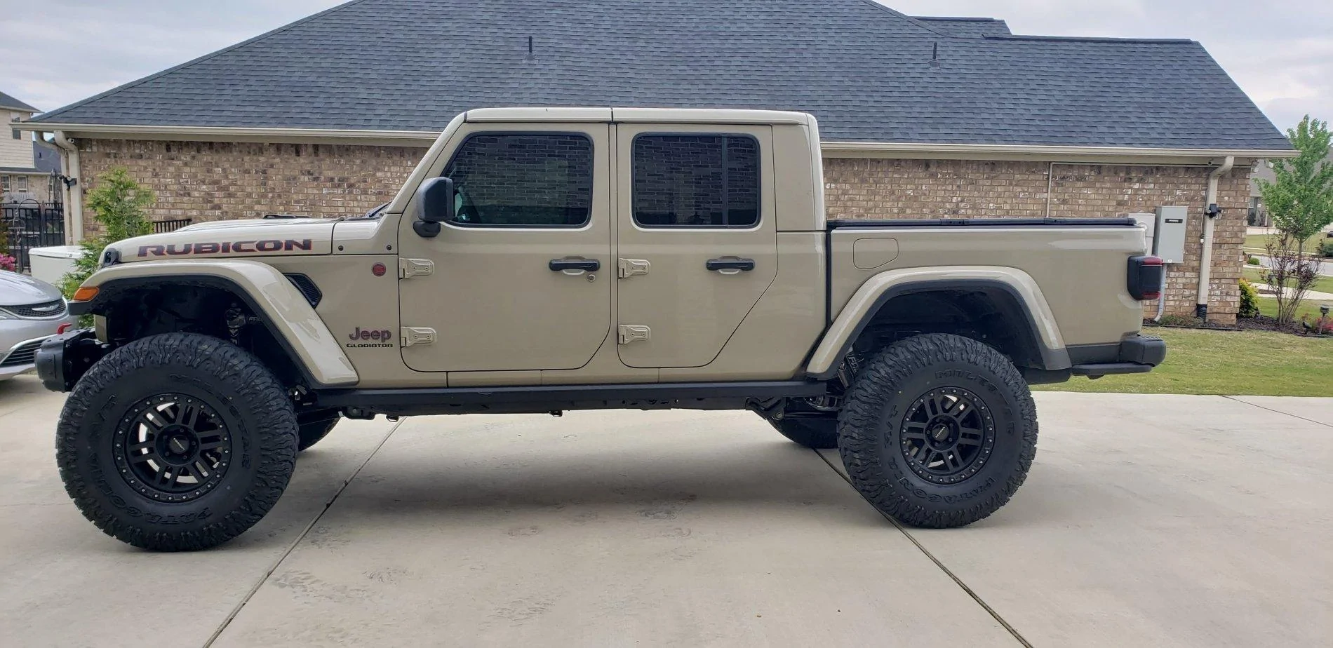 Jeep Gladiator GOBI Gladiator JT Club 22055338-7971-4186-80A7-4B68328CF00C