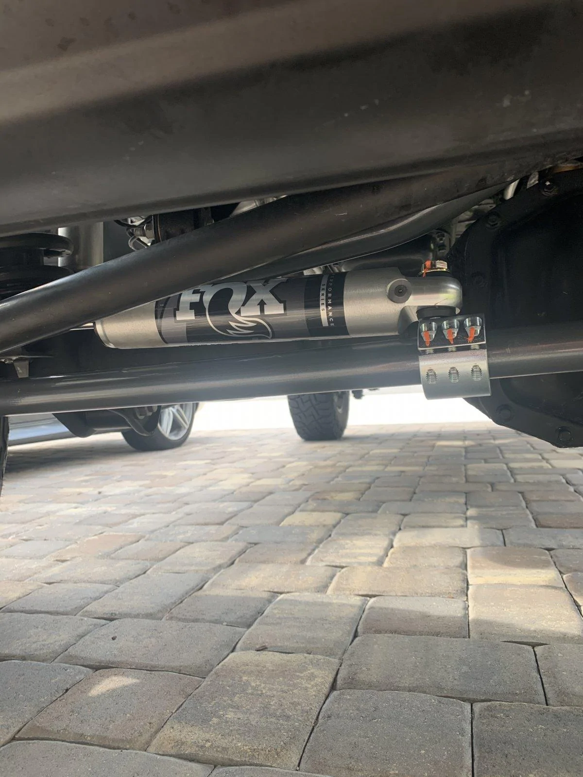 Jeep Gladiator Synergy tie rod with stabilizer relocation 472EF216-FD85-4C6C-A236-0B73F5274559