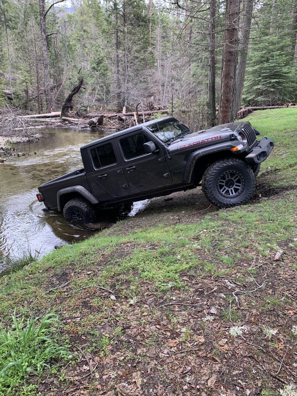 Jeep Gladiator What did you do WITH your Gladiator today? 7EB4D271-E117-4523-8871-C5EAB64BD98B