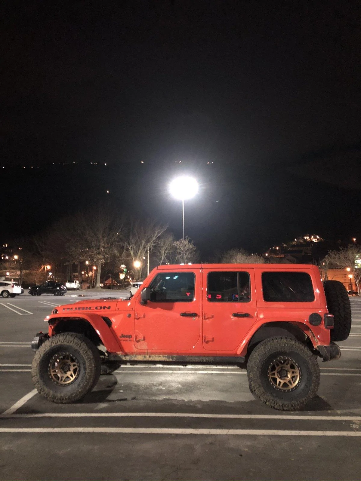 Jeep Gladiator (5) Method MR312 Bronze 17x8.5 4.75” BS 06E5B9DC-0921-46EA-88DD-7429D57BF91E
