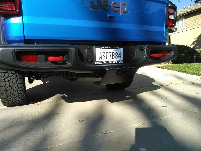 Jeep Gladiator Trailer hitch step?? hitch skid