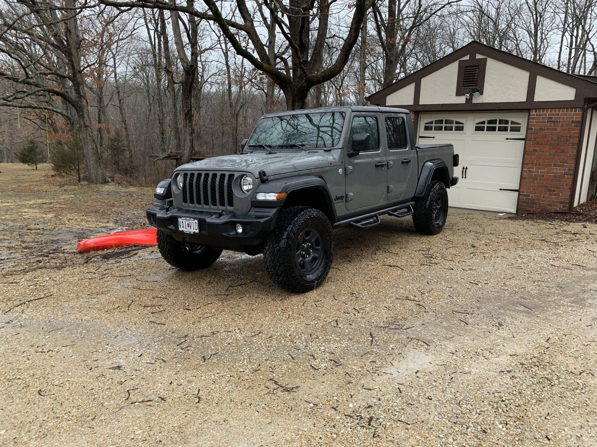 Jeep Gladiator Base Sport Max Tow no longer available IMG_9780.JPG