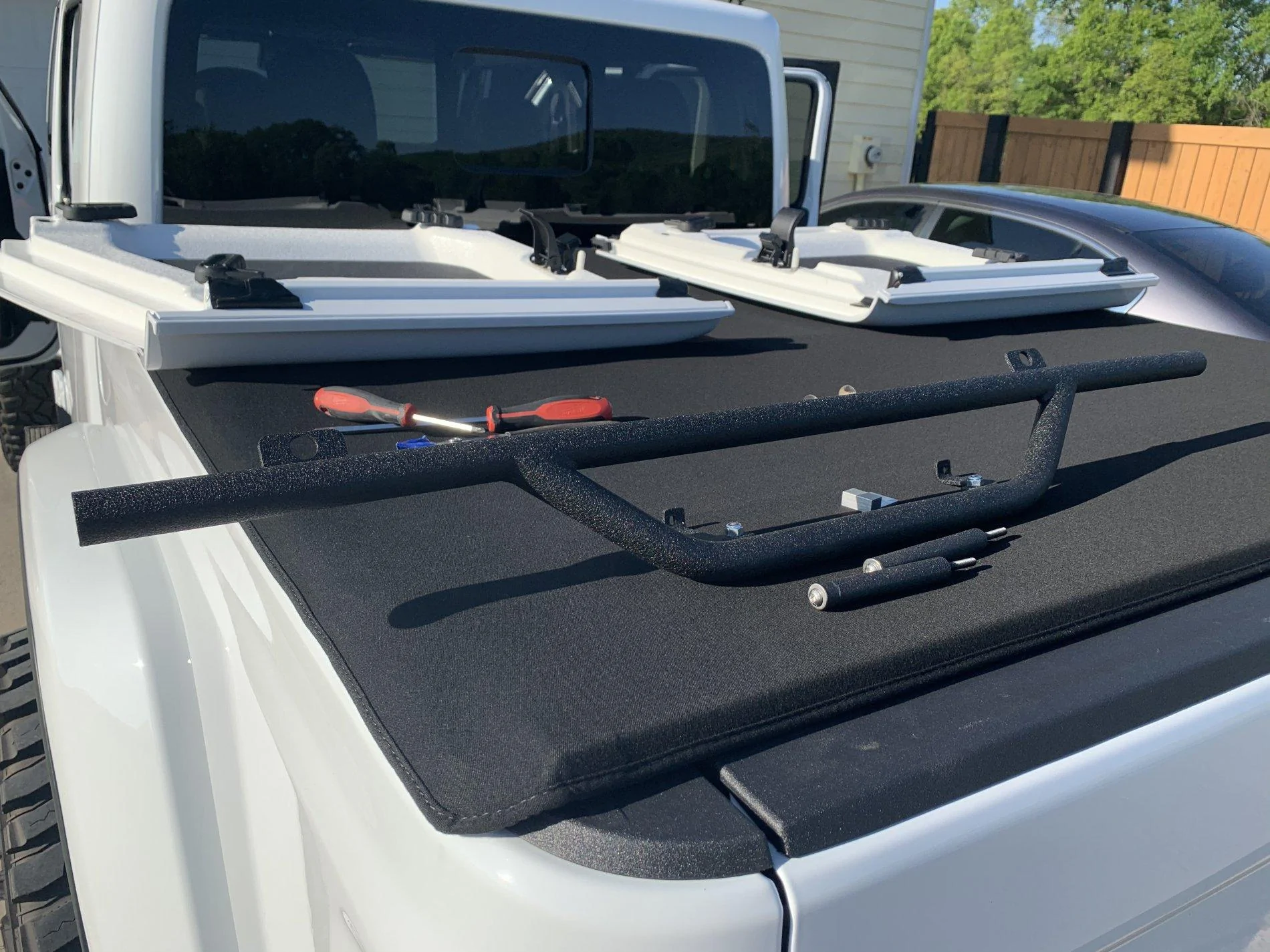 Jeep Gladiator Vector Offroad Gladiator E-Dock 366D70D3-9FAC-488D-AA28-2D50A020BF3D
