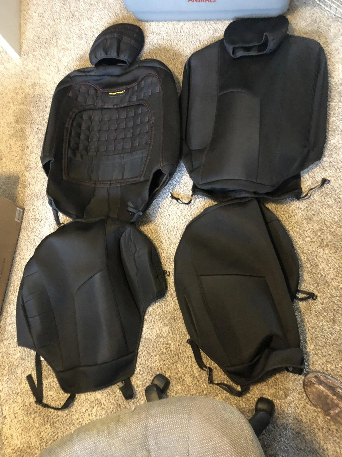 Jeep Gladiator WTS - Smittybilt G.E.A.R. GEN. 2  Front Waterproof Seat Covers IMG_1335