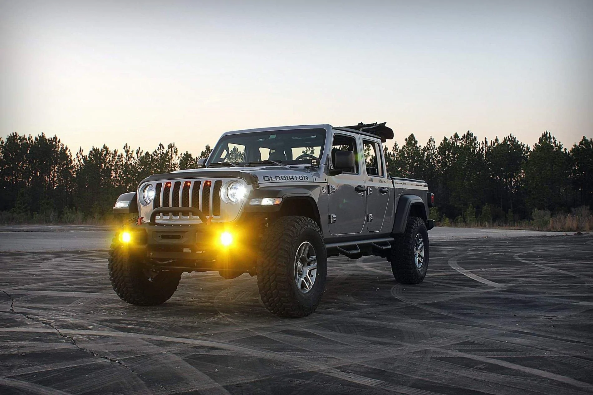 Jeep Gladiator NEW! SS3 LED Pods for Jeep Gladiators! | Diode Dynamics FB_IMG_1581820850055