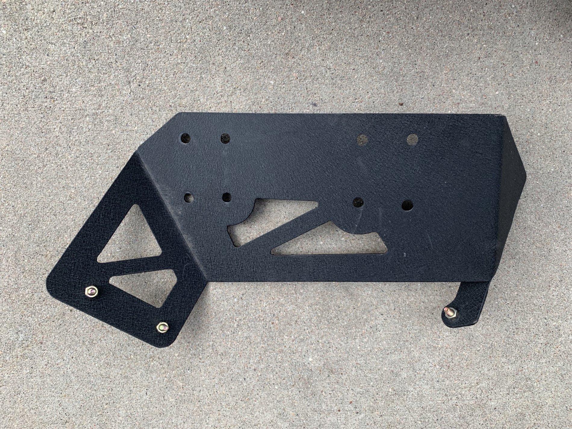 Jeep Gladiator DV8 ARB twin compressor engine mount bracket 3C785776-D3D0-43D3-BD3D-9237D2574460