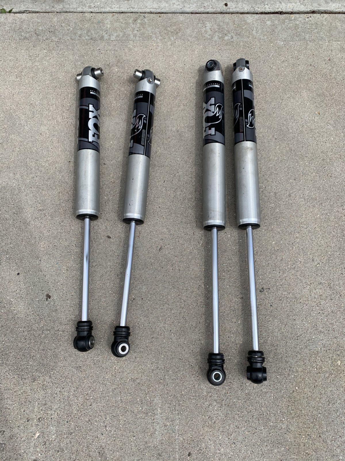 Jeep Gladiator FOX PERFORMANCE SERIES 2.0 SMOOTH BODY IFP Shocks 2-3" lift FDD85E42-D873-44F0-B679-848CBF6BF7DC
