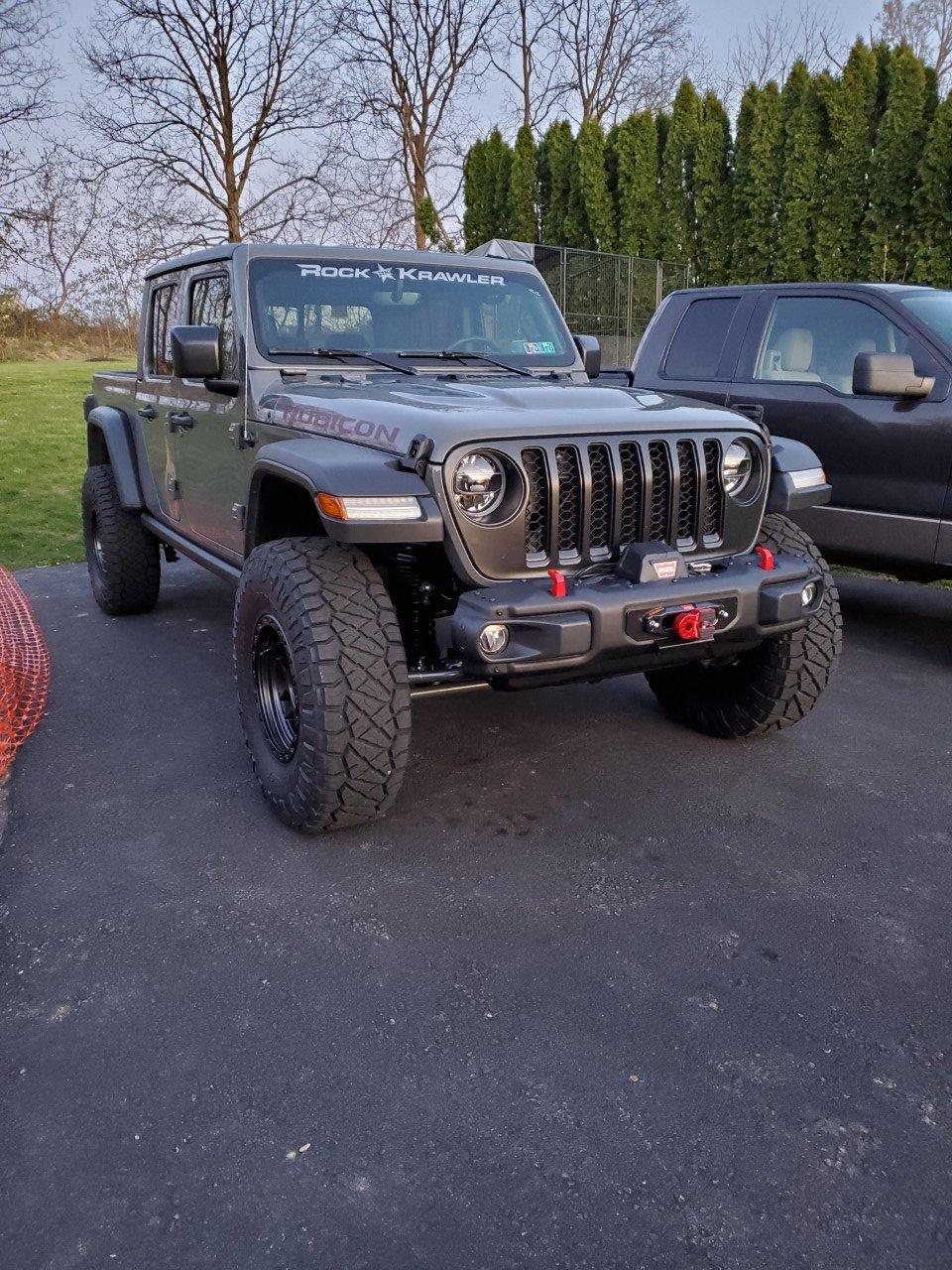 Jeep Gladiator Harold's Sting Gray JTR Build tires1