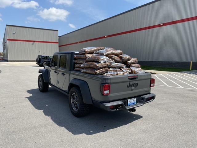 Jeep Gladiator Post your payload pics! 1D393711-3470-4A1A-BCD3-D3D50252EB18