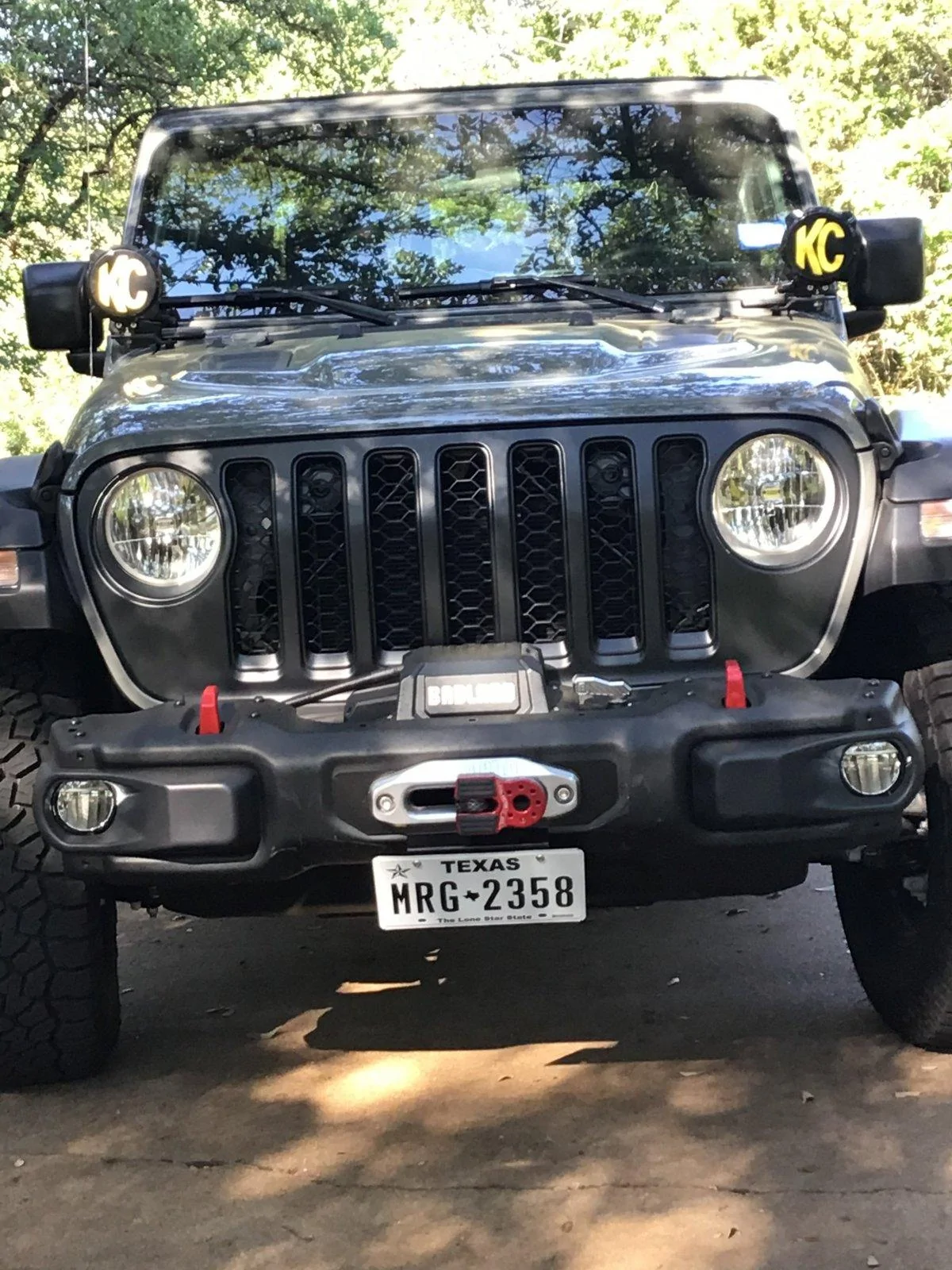 Jeep Gladiator Diode Dynamics HD Halo installation. 14273525-BA96-4FE5-A610-E39A1437F0EB