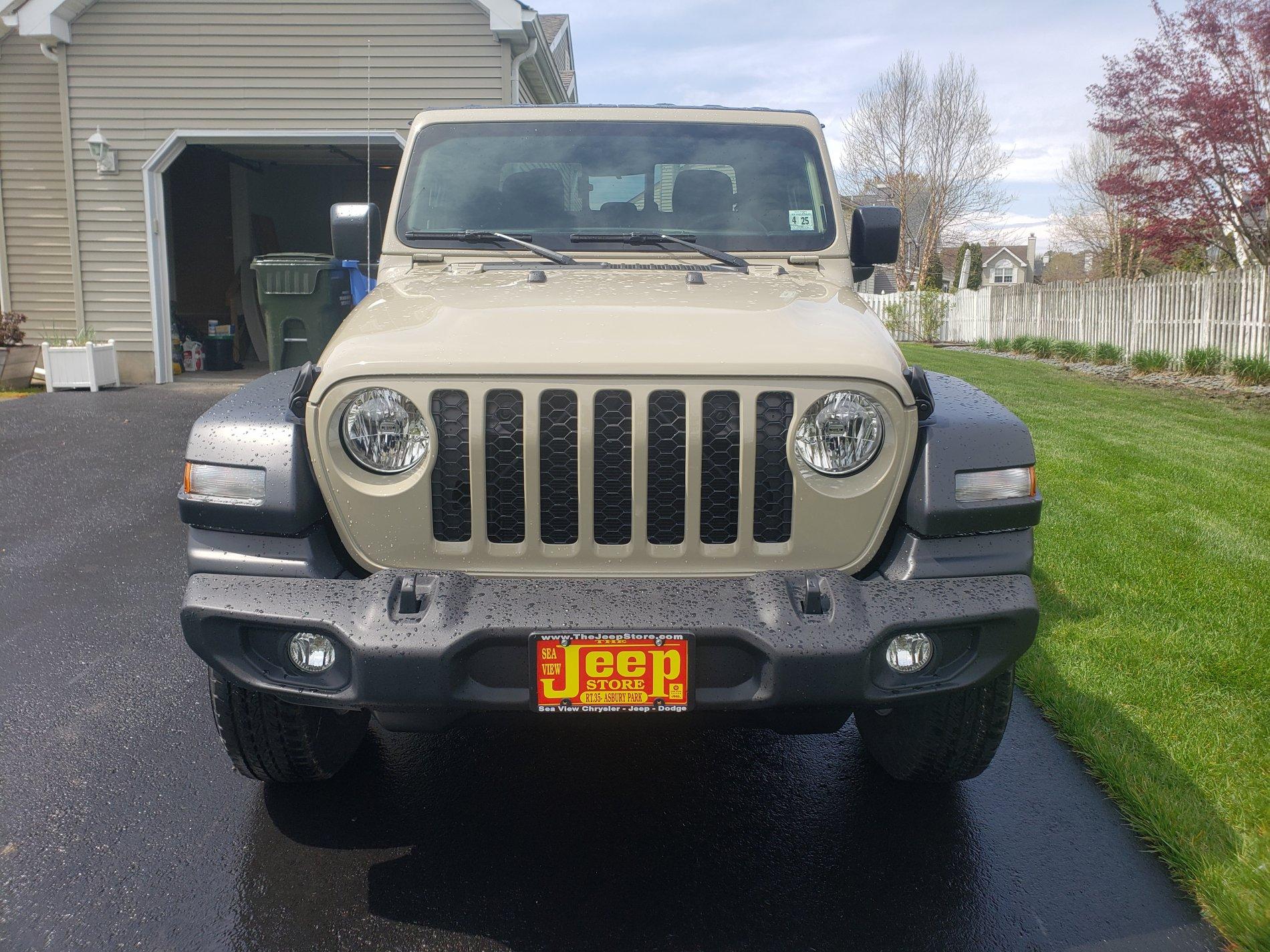 Jeep Gladiator Took Delivery of Your JT? Sign in Here! Gladiator 1