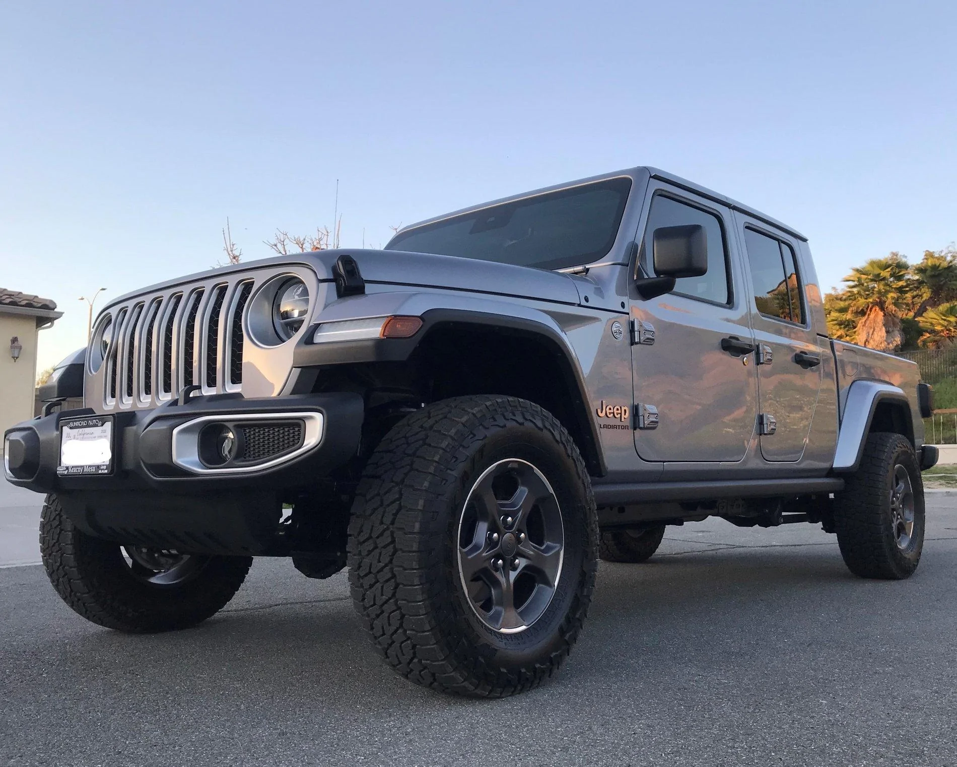 Jeep Gladiator Overland Wheel/Tire upgrade combo suggestions jeep2_LI