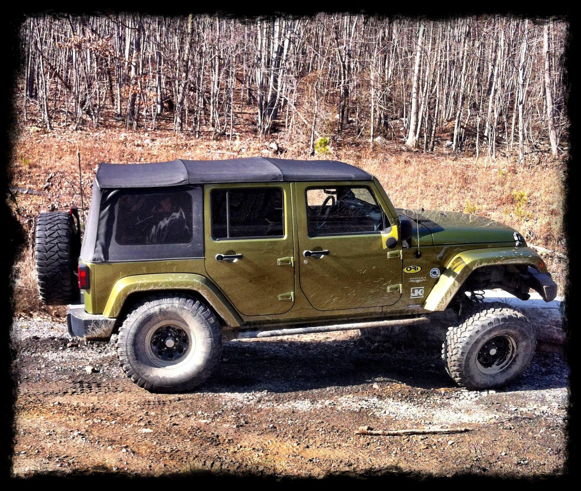 Jeep Gladiator Best Combo Rock Slider Rail and Step 444A1DB6-10E7-45CB-8274-B7FCA5AACE37