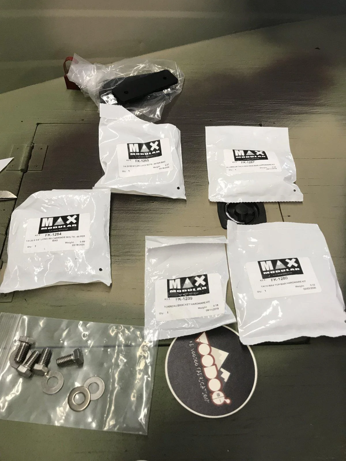Jeep Gladiator Max Modular 18" bedrack install and review IMG_4002