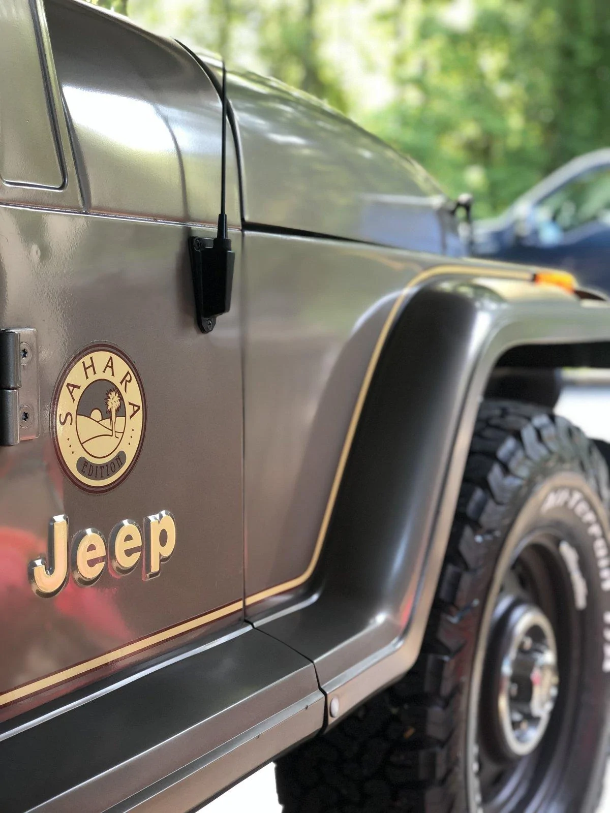 Jeep Gladiator 1988 Jeep YJ Sahara 34,000 OG miles C3D2C5E3-6C87-4363-B926-4CFE97E67D66