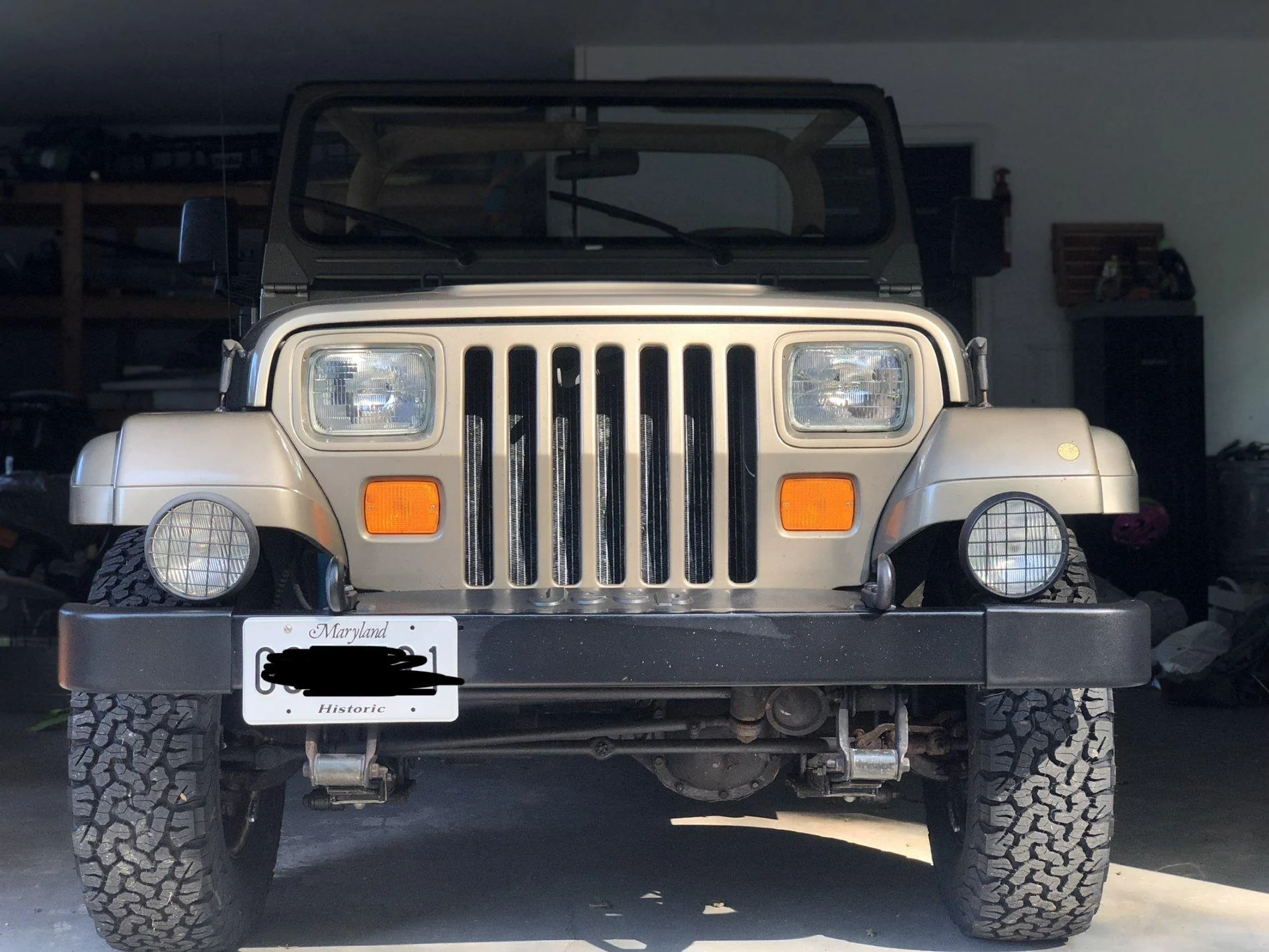 Jeep Gladiator 1988 Jeep YJ Sahara 34,000 OG miles 758C5C34-BB42-4773-9480-D40F6382D8AB