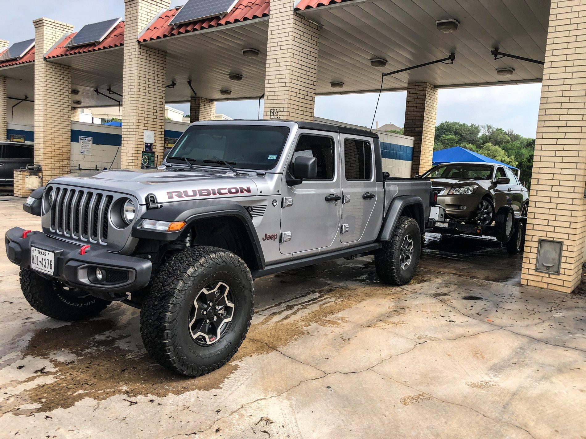 Jeep Gladiator What did you do WITH your Gladiator today? E58420FE-C721-41F8-92CB-3C153724AAE3