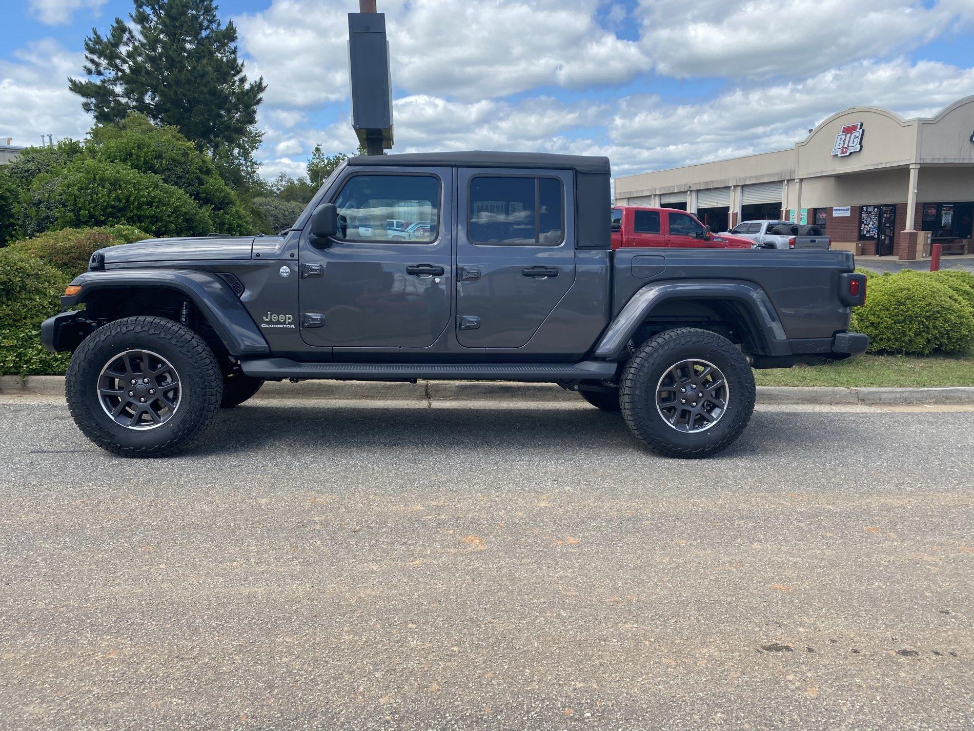 Jeep Gladiator Mopar Lift with Overland Wheels E5C3DC88-F405-4C29-B029-5366BF82B96C