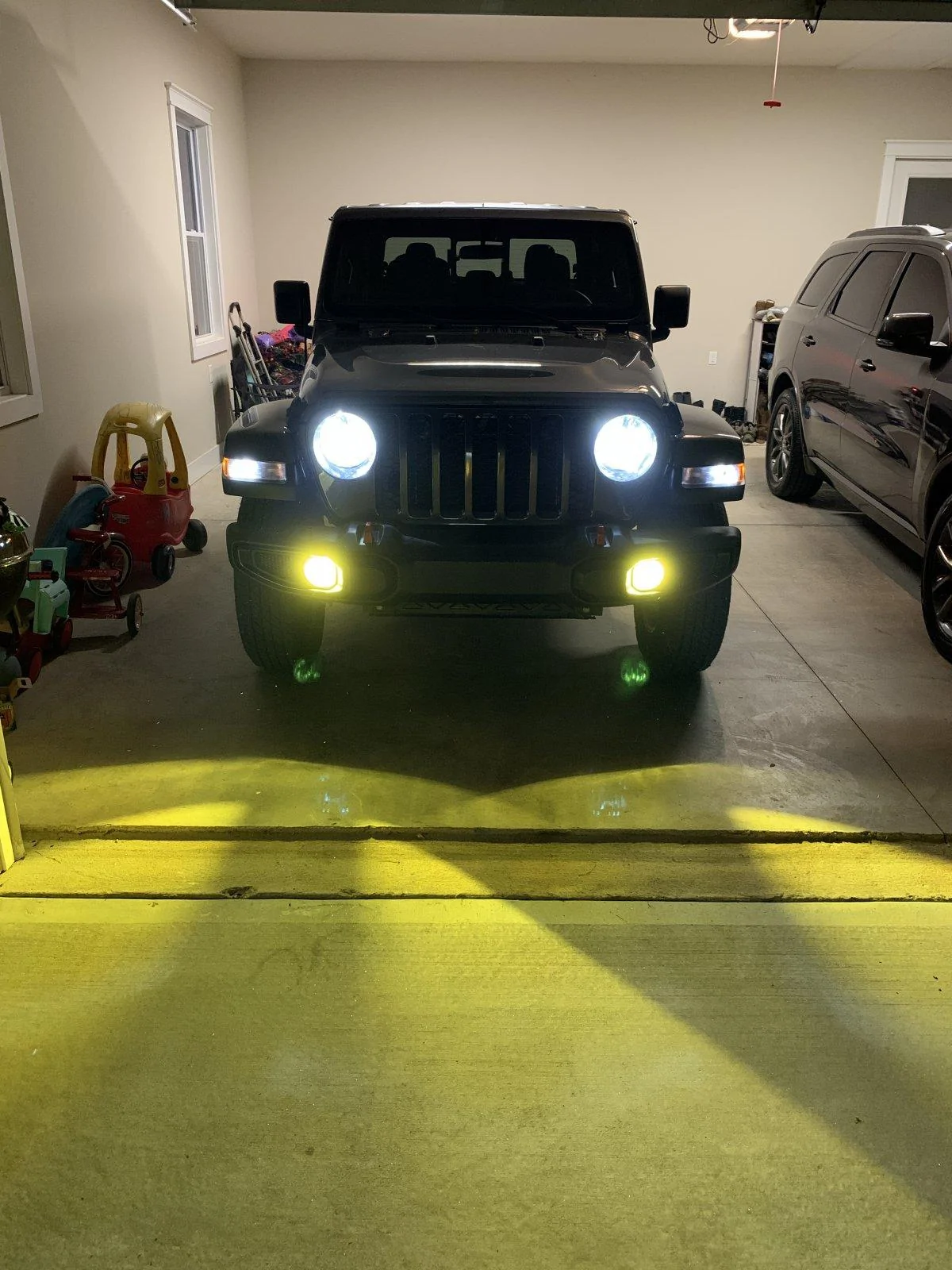 Jeep Gladiator led front turn signal upgrade on non led gladiators 50C31579-8565-41BD-BDC9-186C0E375FF2