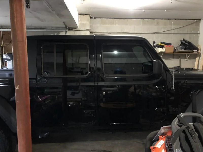 Jeep Gladiator Black and gold gladiator 49814420968_013ed733f8_c