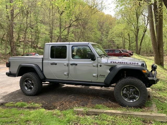 Jeep Gladiator Lets see all those Gladiators with lifts and bigger tires! FB3D6C4F-DDBC-4450-B321-1D21C3F1CC1C