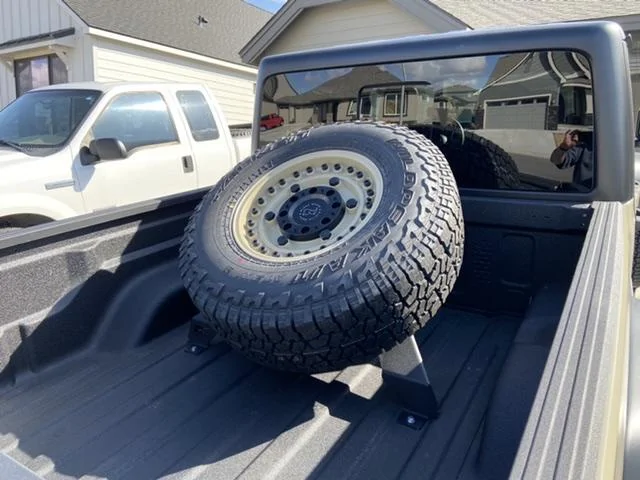 Jeep Gladiator Spare Tire Delete DF8729EC-285D-4985-83CD-6ED4B1A1E904