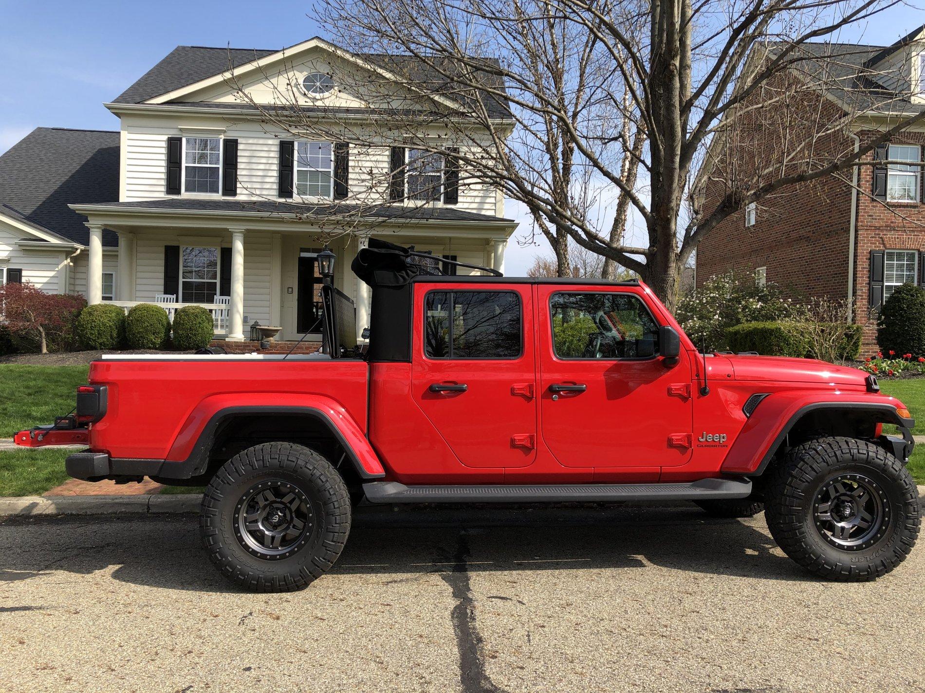 Jeep Gladiator What did you do WITH your Gladiator today? 1301434C-4C36-4DAE-A2F9-737C91052B25