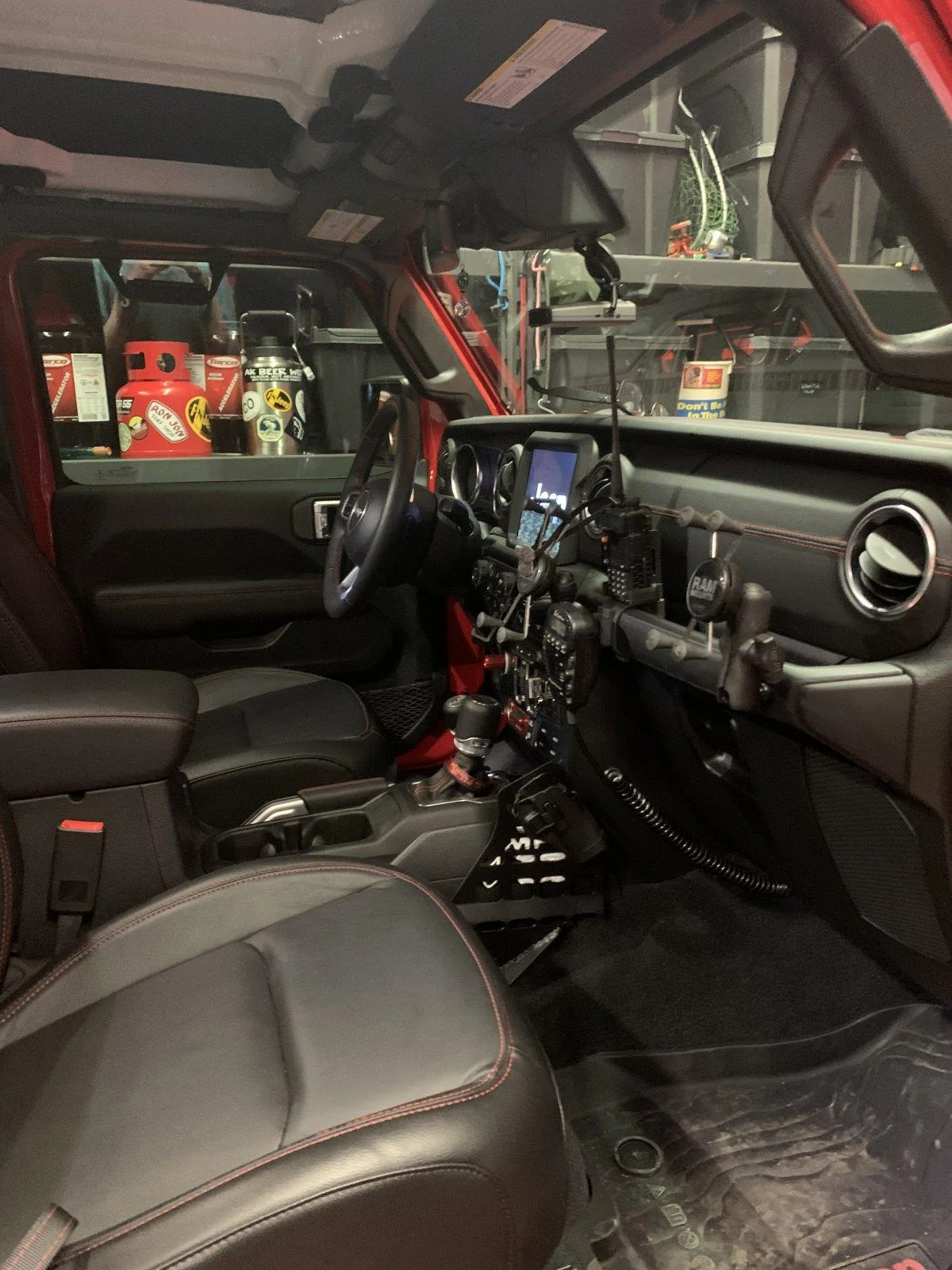 Jeep Gladiator Alaskan Maximus Build 3C55EA4F-6CF0-48FE-B801-0F30E60186E2