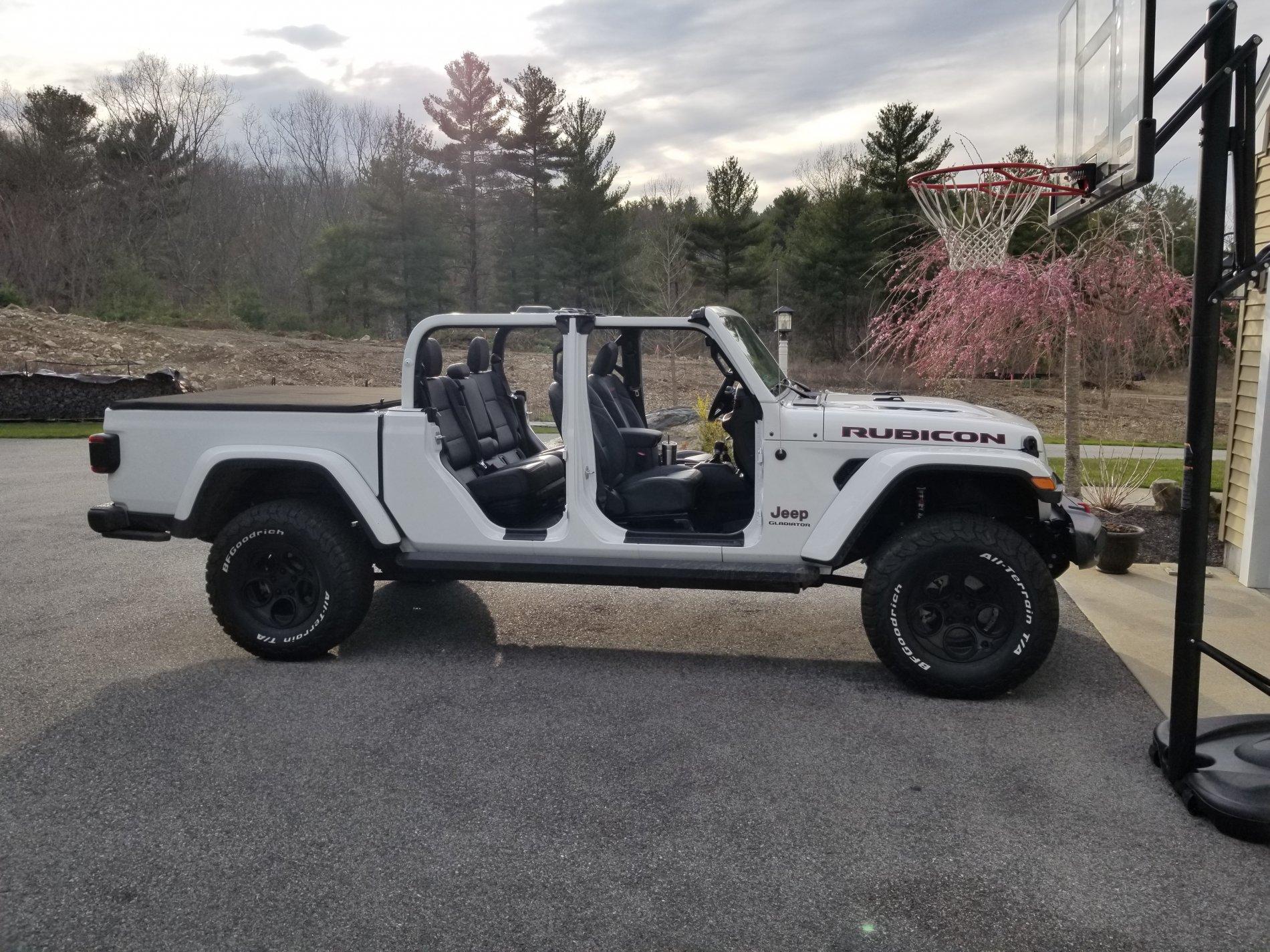 Jeep Gladiator First Time topless! 20200425_180440